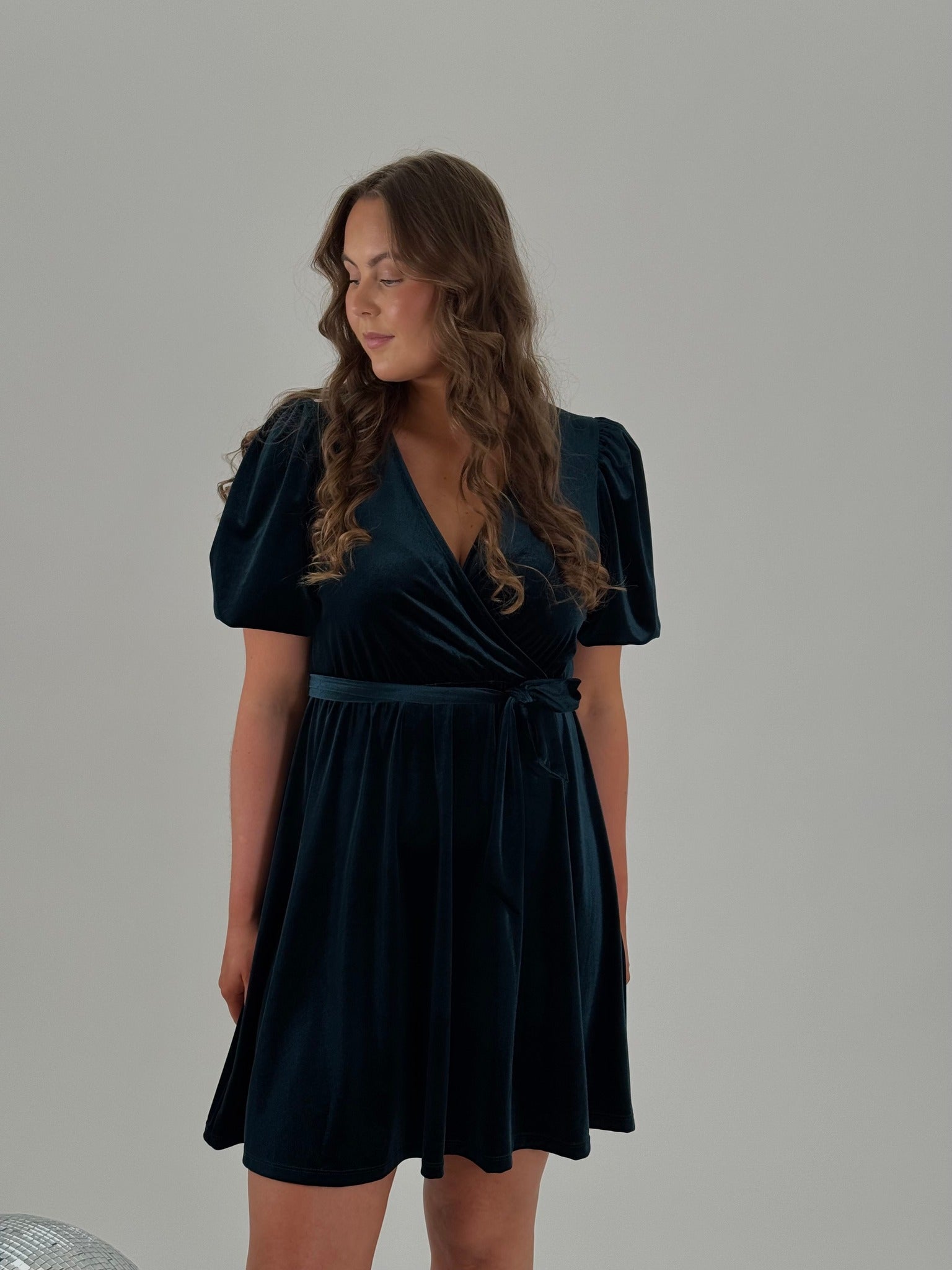 AWBELLA Short Dress - Ponderosa Pine